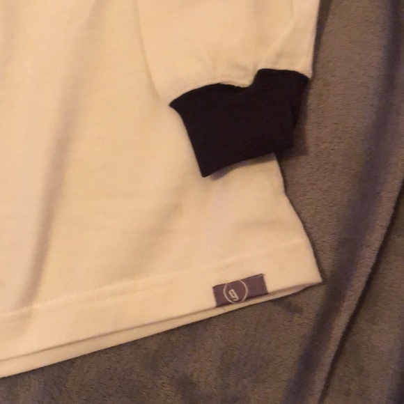 New Boys Gymboree Long Sleeve Crew Neck Tshirt - Picture 4 of 4